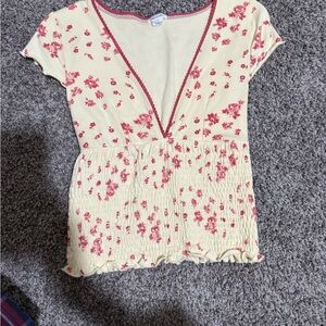 Kimchi Blue Floral V-Neck Top - Cream and Red